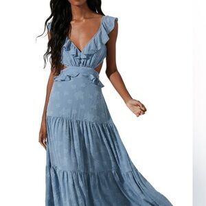 Ruffled Cut-out maxi dress